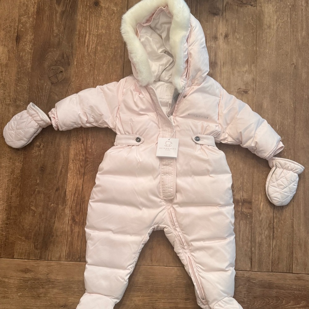 New Burberry Light Pink Quilted Baby One-Piece Snowsuit with Faux Fur Trim
